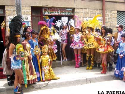 Trajes típicos del Carnaval estarán en desfile de moda
