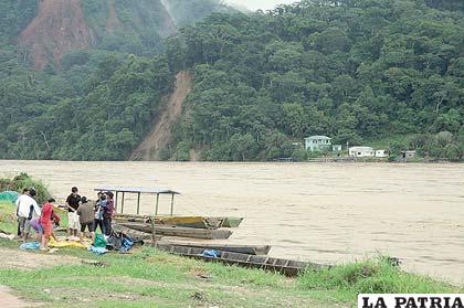 Gobierno evacuará a indígenas de tierras bajas por inundaciones