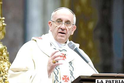 Papa Francisco asegura que jóvenes tienen que cambiar