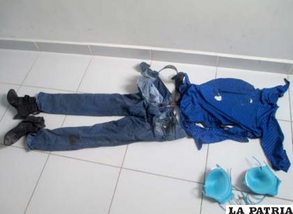La ropa destrozada de la víctima