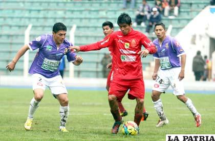 Guabirá le quitó el dominio de la pelota a Real Potosí