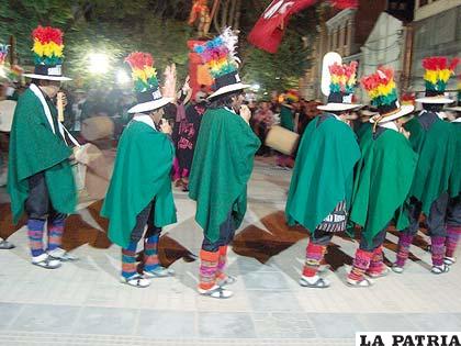 Comunidad Sonk’o Wayras rindió homenaje a Oruro