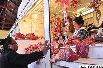Transporte de ganado influye en costo de kilo de carne de res