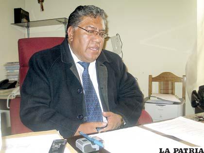 El fiscal Francisco Terán fue destituido tras ser acusado por supuesta corrupción