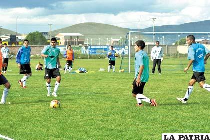 Los “santos” concluyeron ayer sus entrenamientos