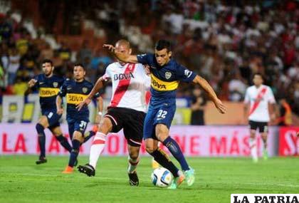 Boca se aprovechó de un desconocido River