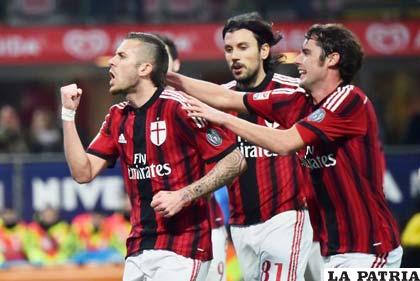 El francés Menez no deja de marcar goles para los ‘rossoneri’