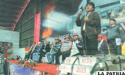 Inauguración del horno Aumelt en el aniversario de Oruro
