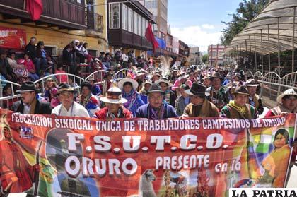 Miembros de la Fsutco encabezaron la Anata Andina