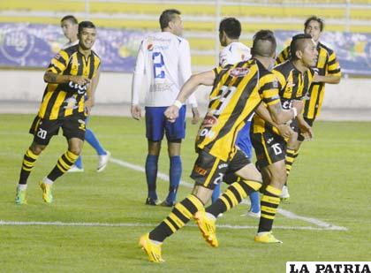 La victoria ante los “santos” motivó a los jugadores “atigrados”