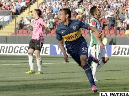 Andrés Chávez anotó el primero de Boca