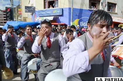 La Banda Poderosa Imperial estrenando coreografía