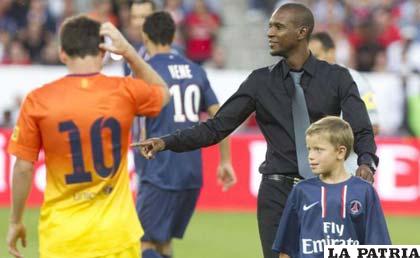 Lionel Messi y Éric Abidal compartieron vestuario en el Barcelona