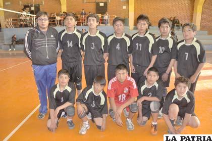 El equipo infantil de San Luis que interviene en el torneo oficial 