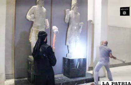 Estado Islámico destruye decenas de figuras del Museo de Mosul en Irak