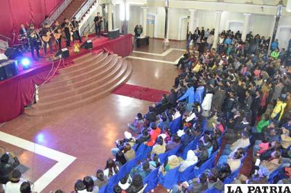 Pasión Andina se reencontró con su público en Oruro