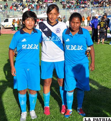Mayda García, Natalia Quiroga y Saraí Mamani, jugadoras orureñas