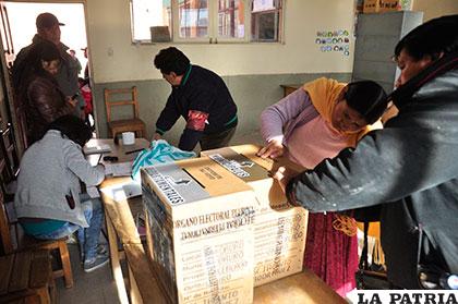 Jurados electorales deben cumplir con su deber ciudadano