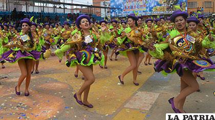 Miles de danzarines bailarán en devoción a la Virgen del Socavón
