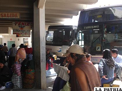 Campaña en la Terminal de Buses