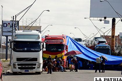 El transporte pesado movilizado por el tema impositivo