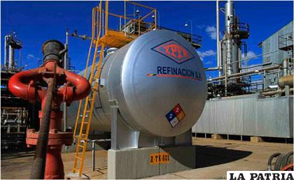 Las refinerías Guillermo Elder Bell y Gualberto Villarroel aumentaron su producción tras su nacionalización /hoybolivia.com