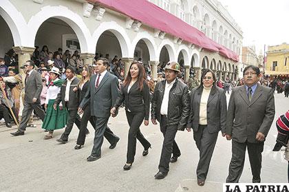Los secretarios departamentales de la Gobernación de Oruro