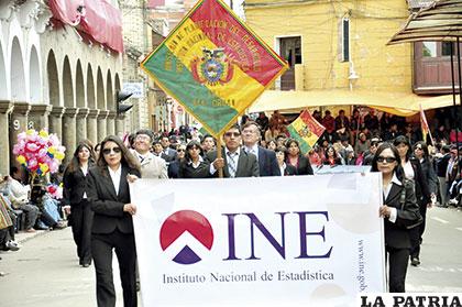 Discreta participación del INE