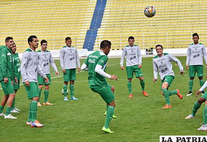 El combinado boliviano entrena en La Paz