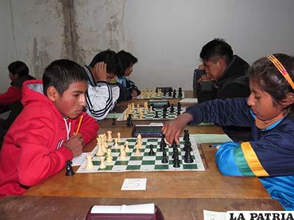 El certamen se realiza en la Casa del Deportista