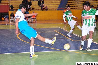 La emoción del fútbol salón de Primera vuelve desde este lunes 