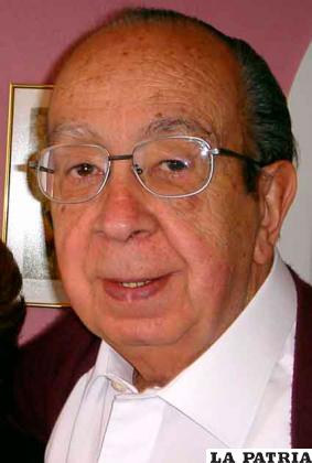 Luis Ramiro Beltrán Salmón