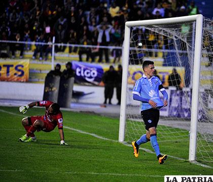 Juan Miguel Callejón anotó el empate a los 87 de penal