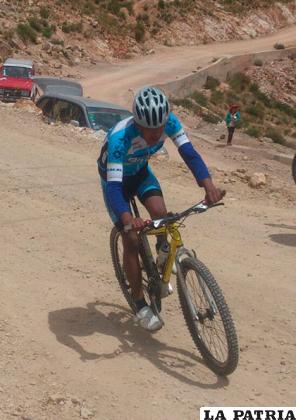 Gonzales en competencia