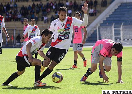 Nacional venció la última vez que jugaron en Potosí 3-1 el 13/12/2015 /APG