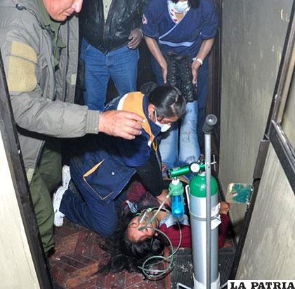 La inhalación de humo causó la muerte de las seis personas