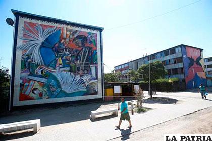 Población de San Miguel cuenta con un museo a Cielo Abierto que adorna sus calles con murales gigantescos