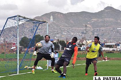 Andaveris será el único atacante en San José