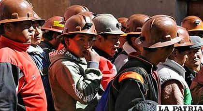 Mineros exigen al Gobierno poner más atención hacia su sector