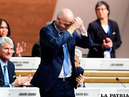 Gianni Infantino celebra el triunfo por su elección en la FIFA /mundodeportivo.com
