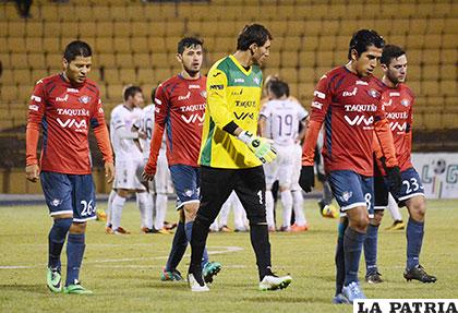Real Potosí venció 2-0 en la última vez que jugaron en la Villa imperial el 25/10/2015 /APG