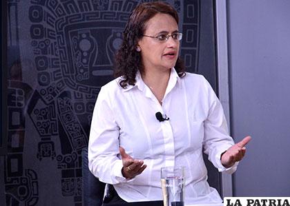 Lenny Valdivia,  ministra de Transparencia /abi.bo