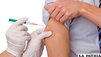 La Organización Mundial de la Salud recomienda vacunarse contra la fiebre amarilla