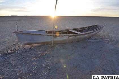 Lago Poopó corre el riesgo de volverse a secar /Archivo