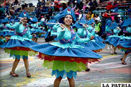 Llameras del bloque San Andrés, elegantes como siempre