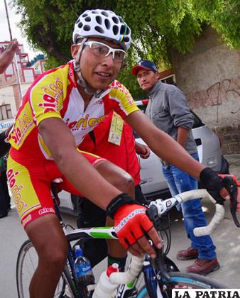 El ciclista orureño Basilio Ramos