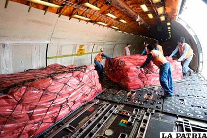 Gobierno lleva cuatro toneladas de ayuda humanitaria a Tupiza /El País en Tarija