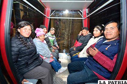 Las cabinas pueden transportar un máximo de 8 personas