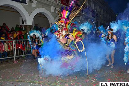 La danza de los tobas destaca en el Carnaval de Oruro