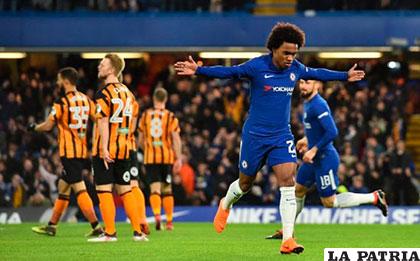 Chelsea goleó 4-0 al Hull City, con Willan como su principal figura